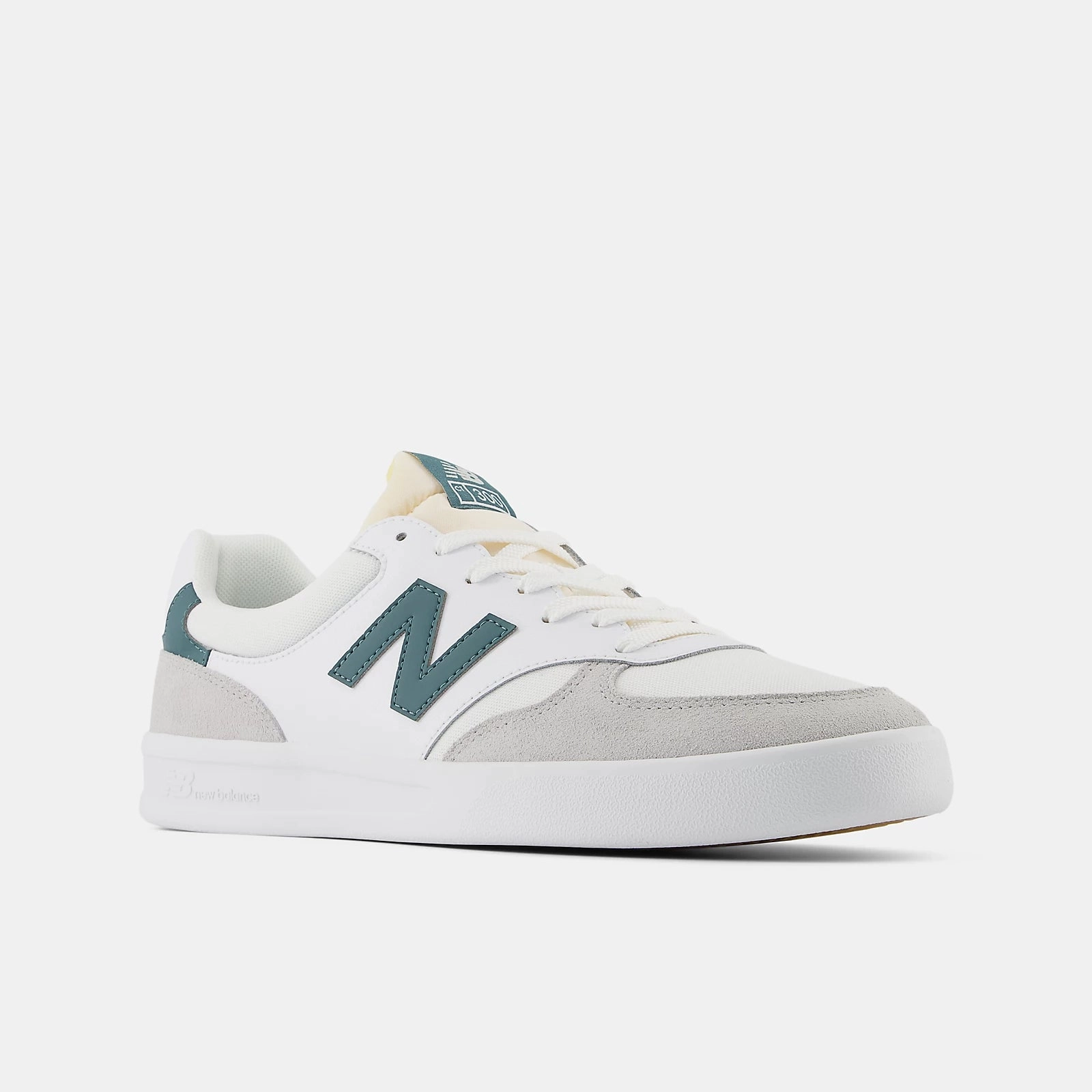 300 Court - White with Brighton Grey Travel Slip