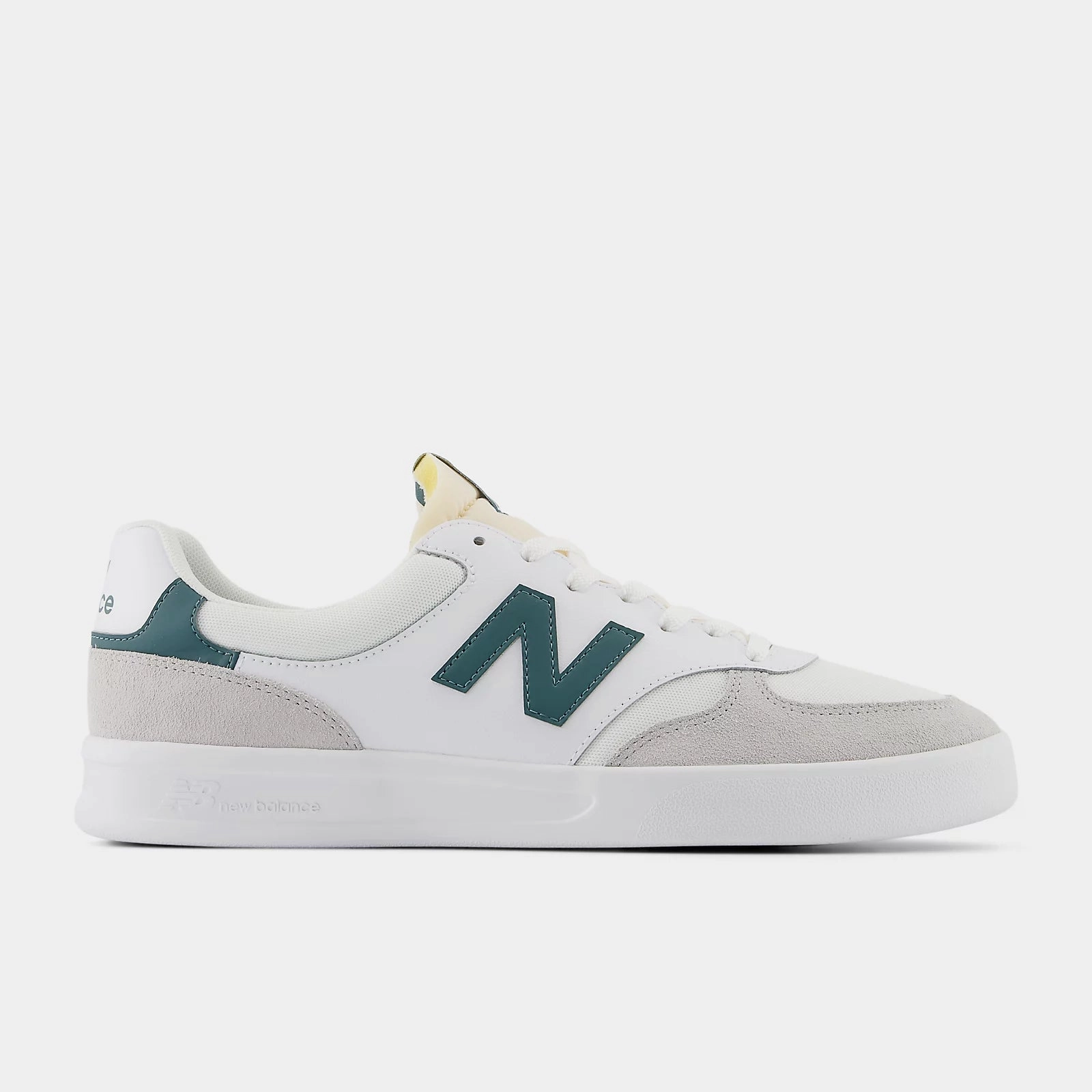 Casual Move 300 Court - White with Brighton Grey