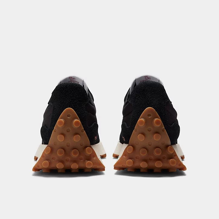 327 - Black with White Comfort Heel