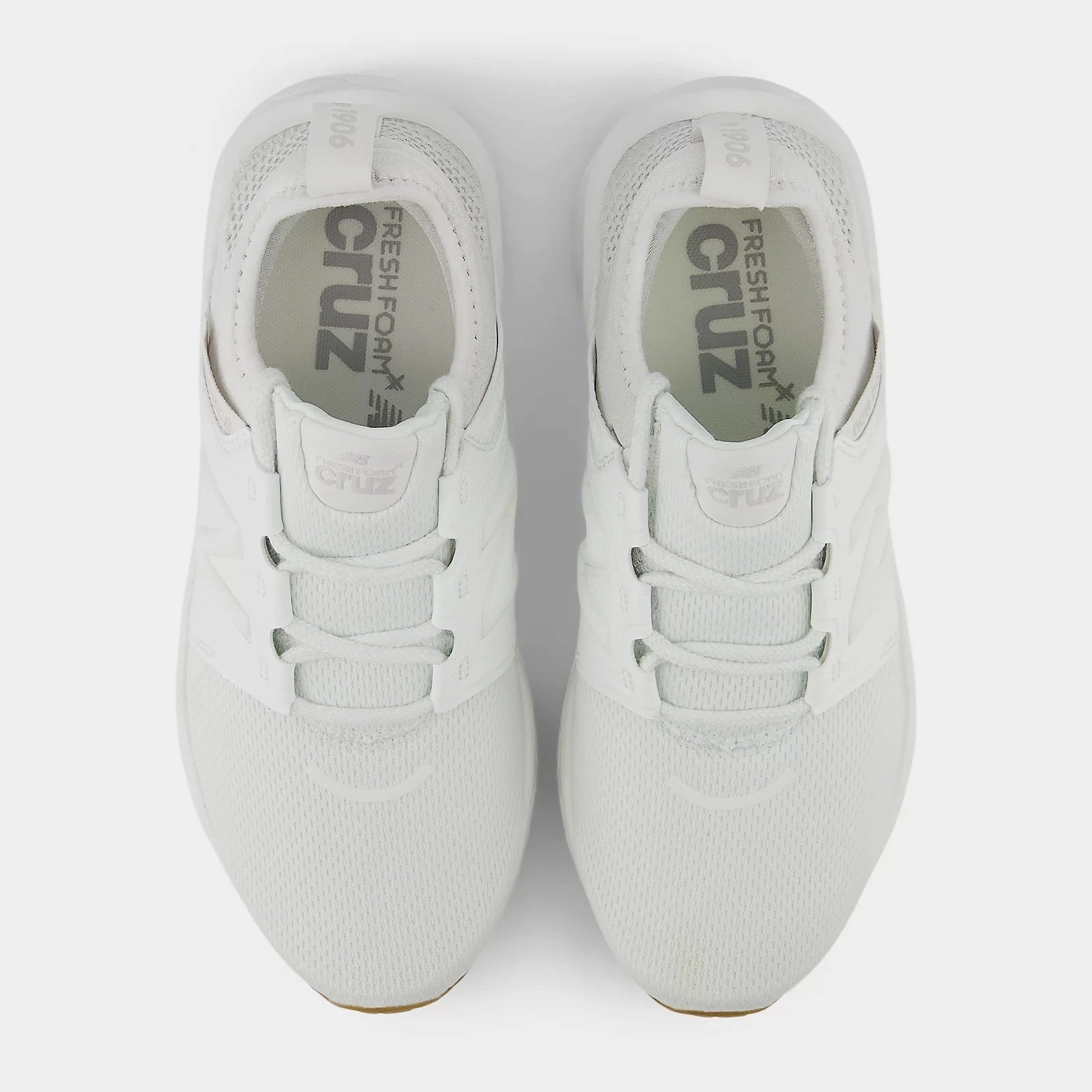 Fresh Foam X Cruz v3 - White with Gum Cool Pop Clear Glow