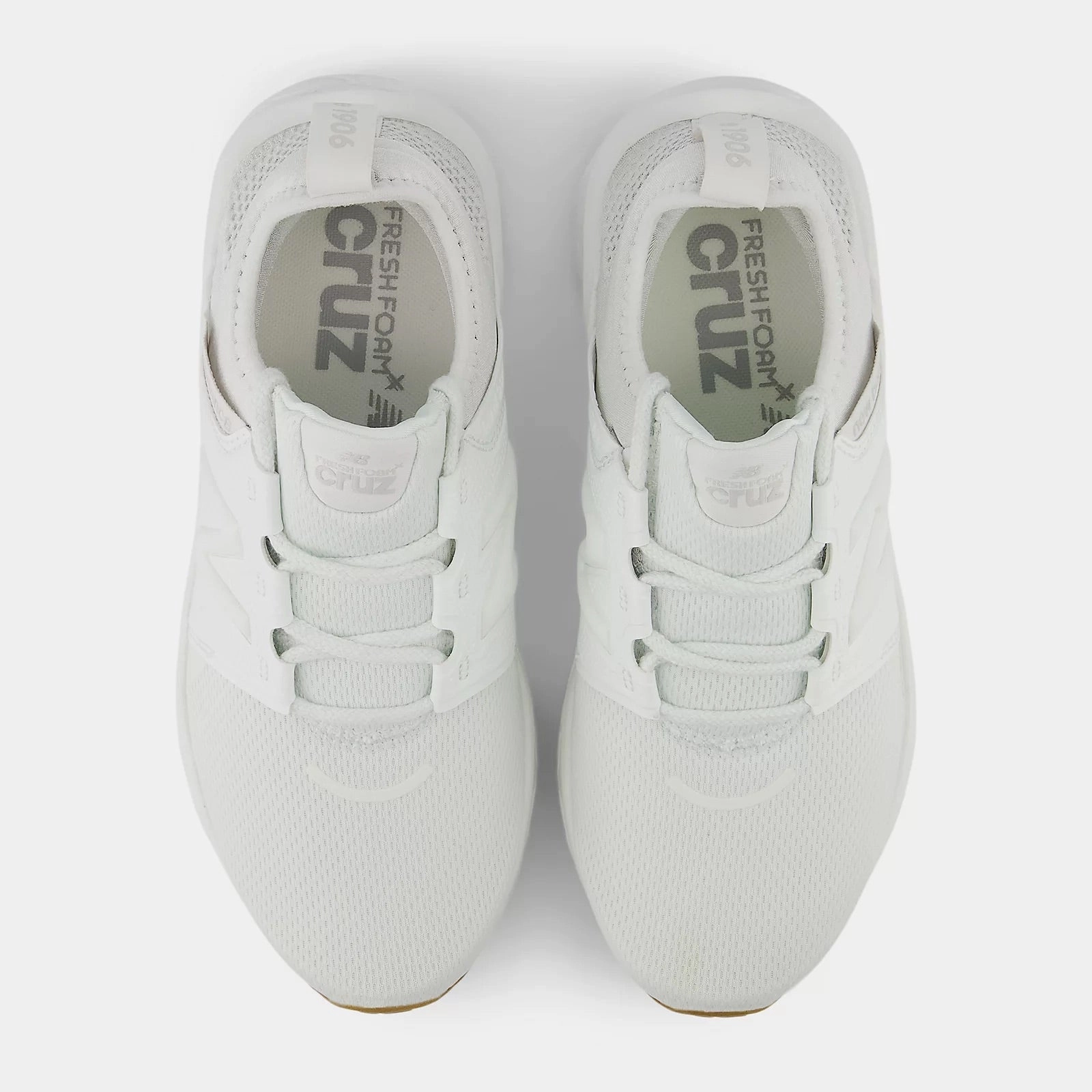 Fresh Foam X Cruz v3 - White with Gum Cool Pop Clear Glow