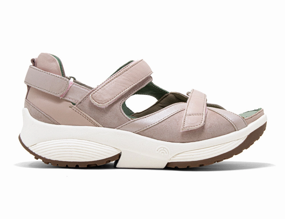 Womens Pluto Soft Pink Sandals evening run