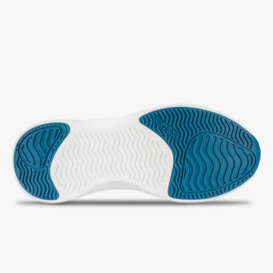 Everyday Classic - Mist Grey Social Walk