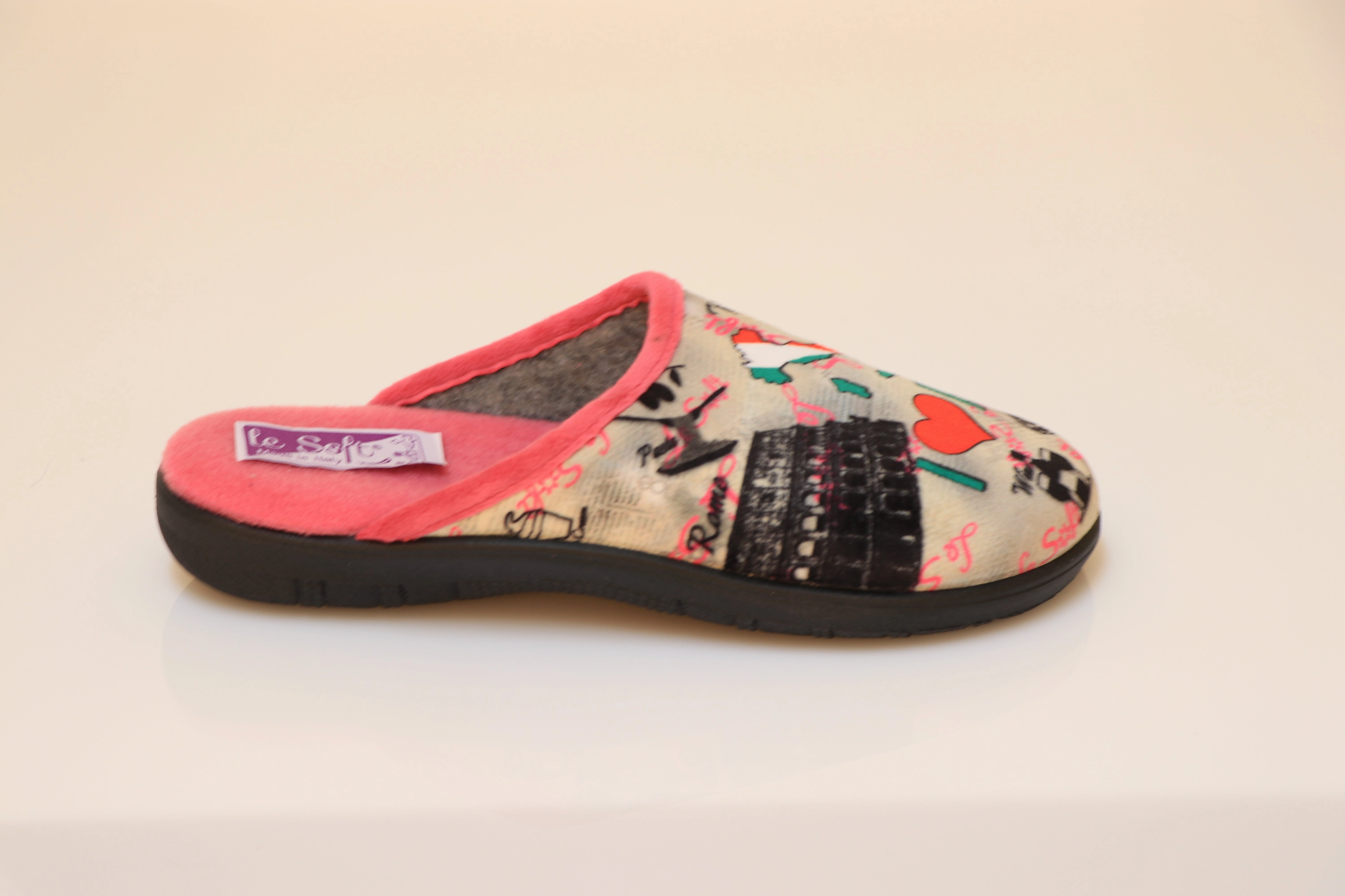 Ventilated Design Instant Comfort Footwear LE SOFT