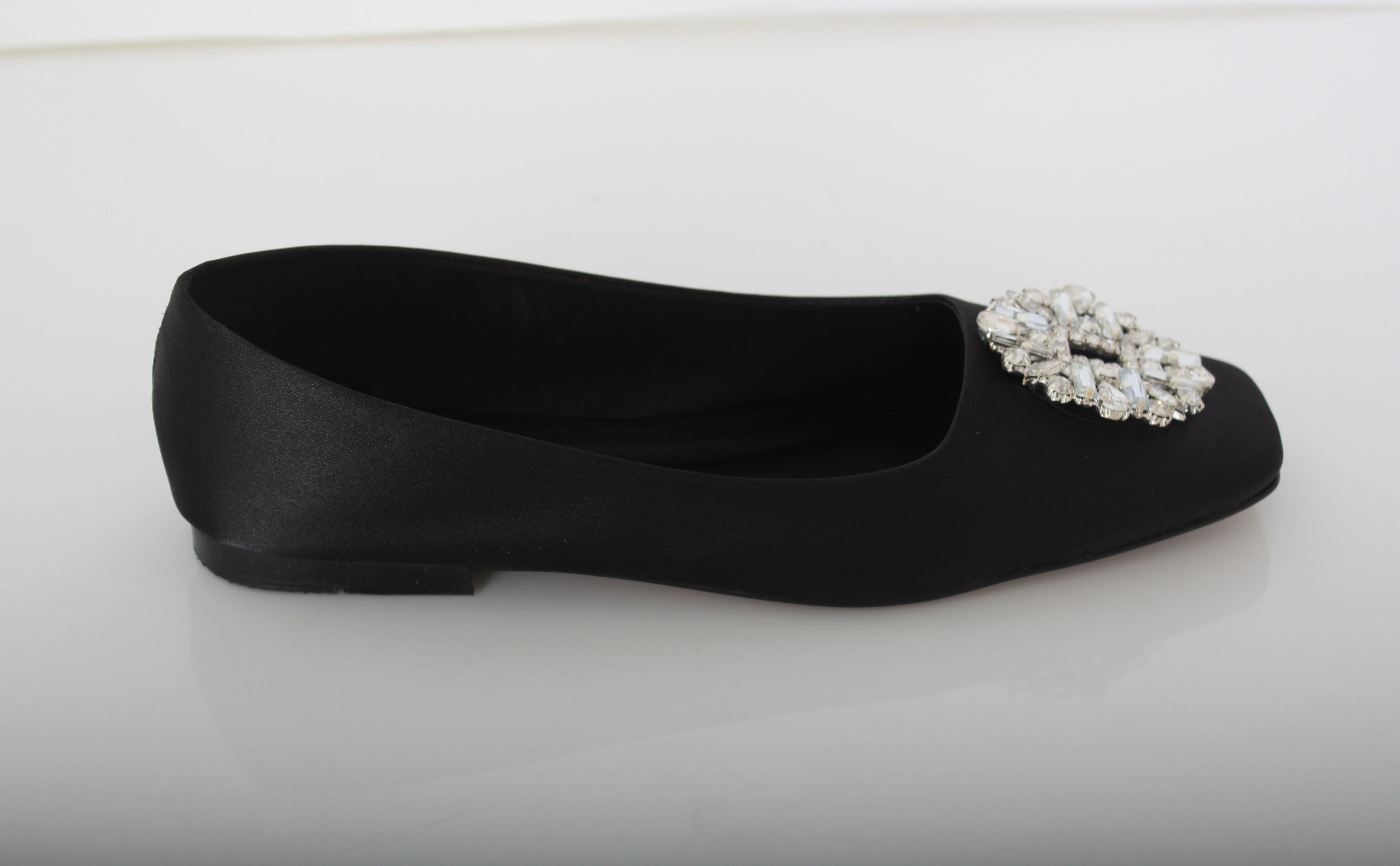 AI Path Hot Pick PINO Verde Ballerina