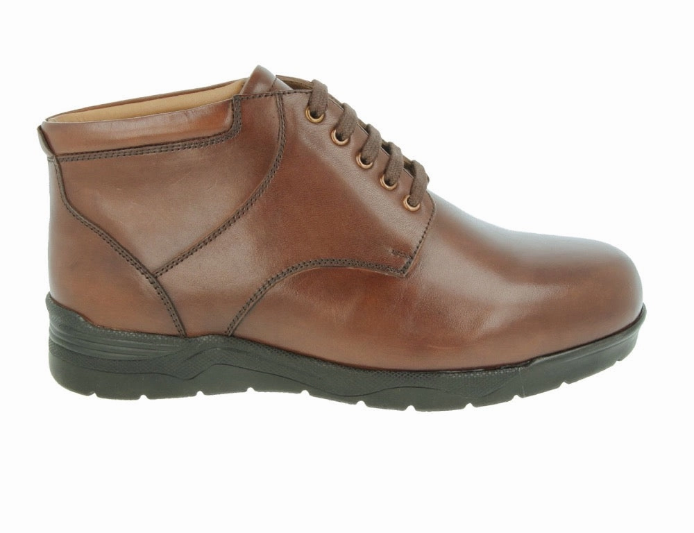 Mens Wide Fit Douglas Brown Leather Boots Training