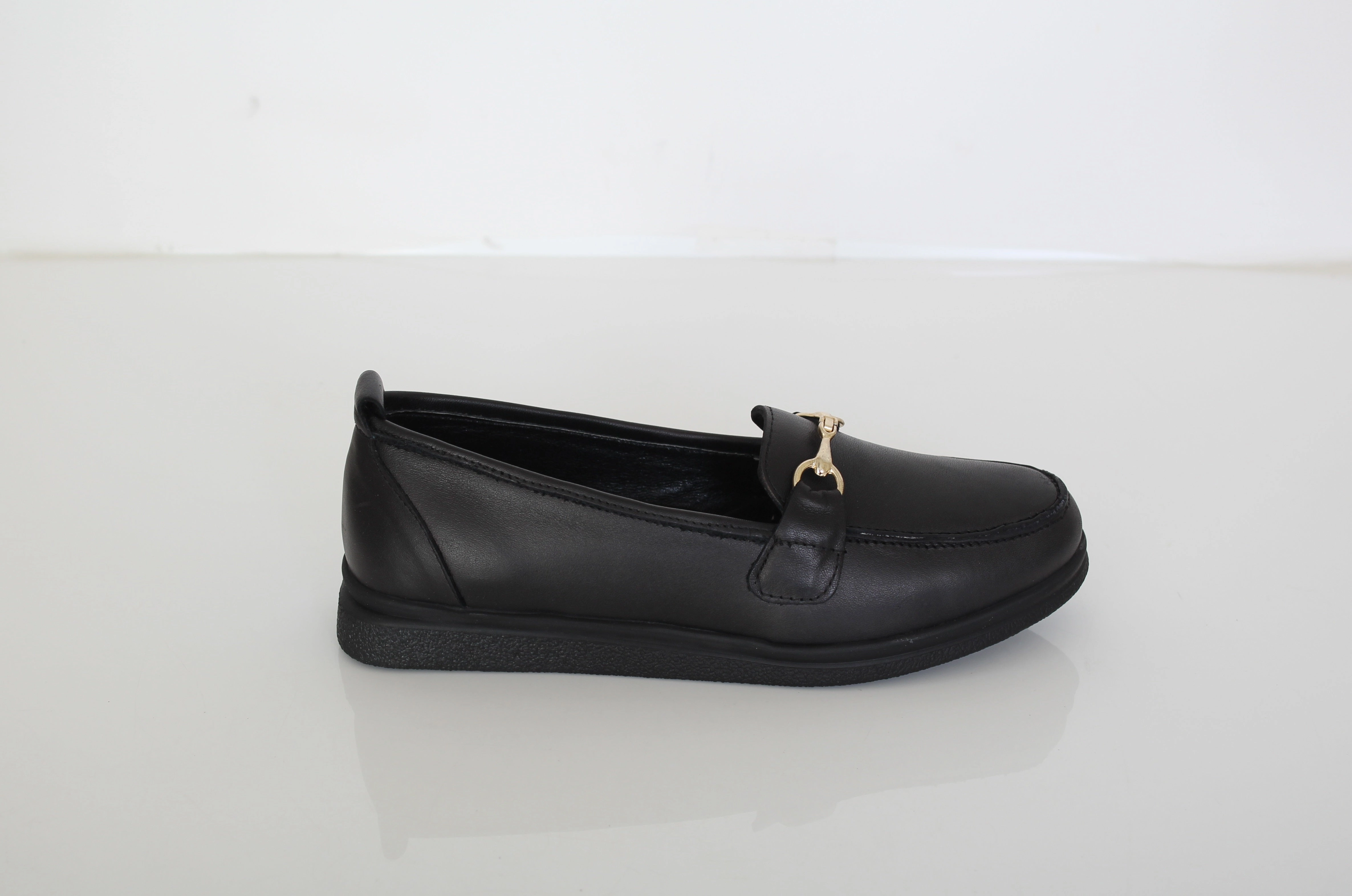 Photo Ready Modern Loafer