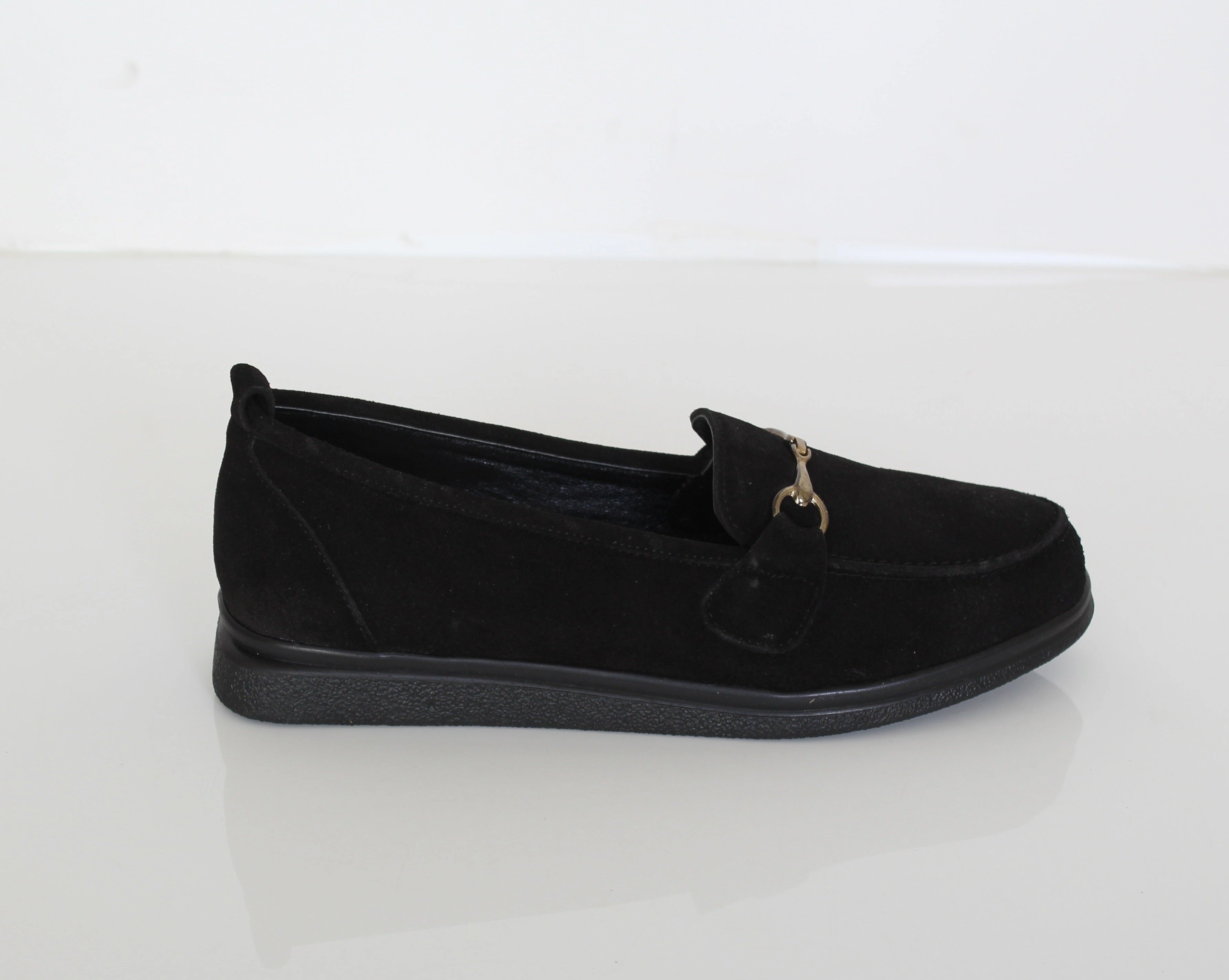 Brushed Finish Long Wear Modern Loafer