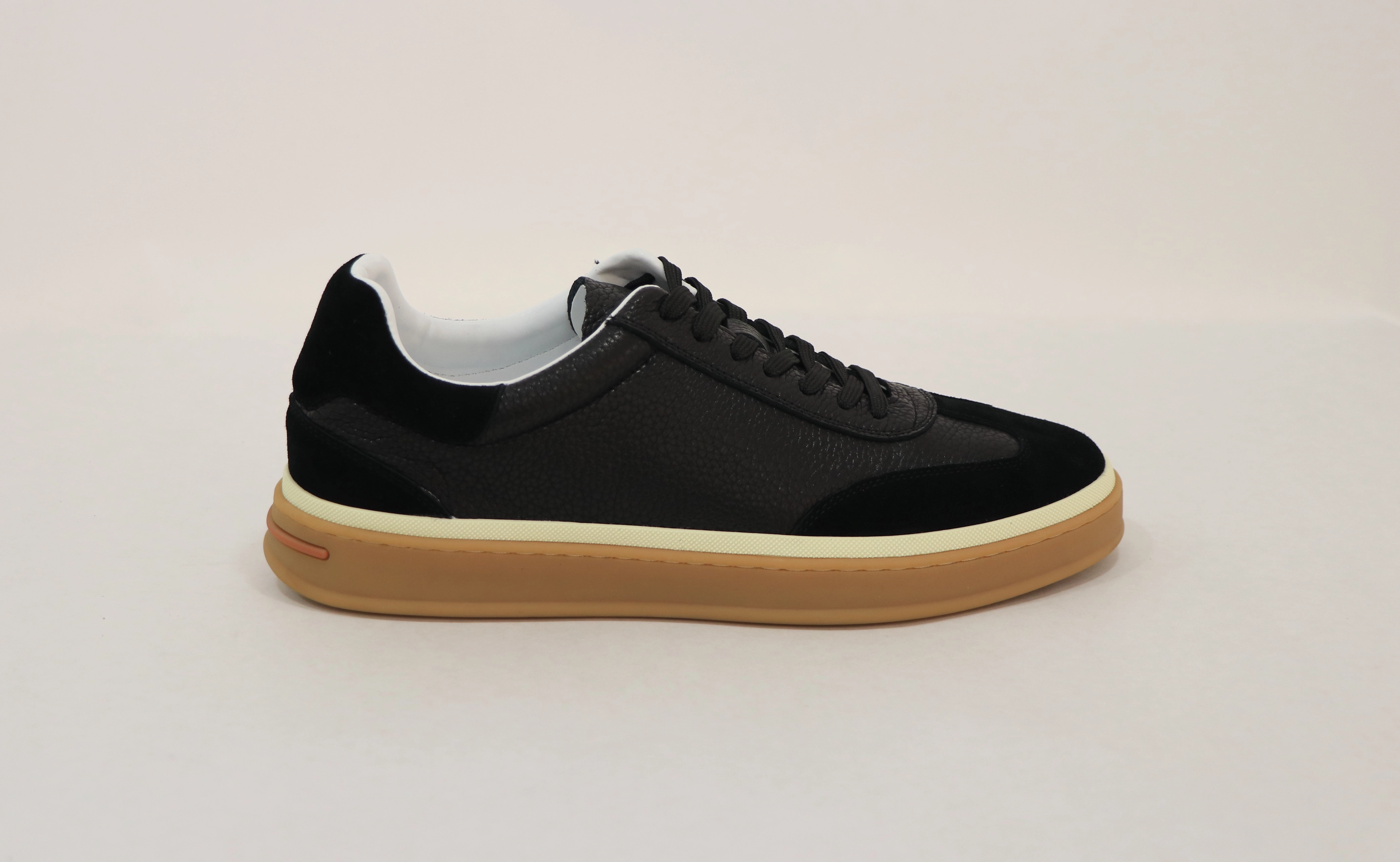 Low Top Stable Core XTM MEN SHOES