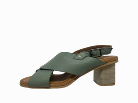 NU BY NEO PIPER Fashionable Beach Footwear pool