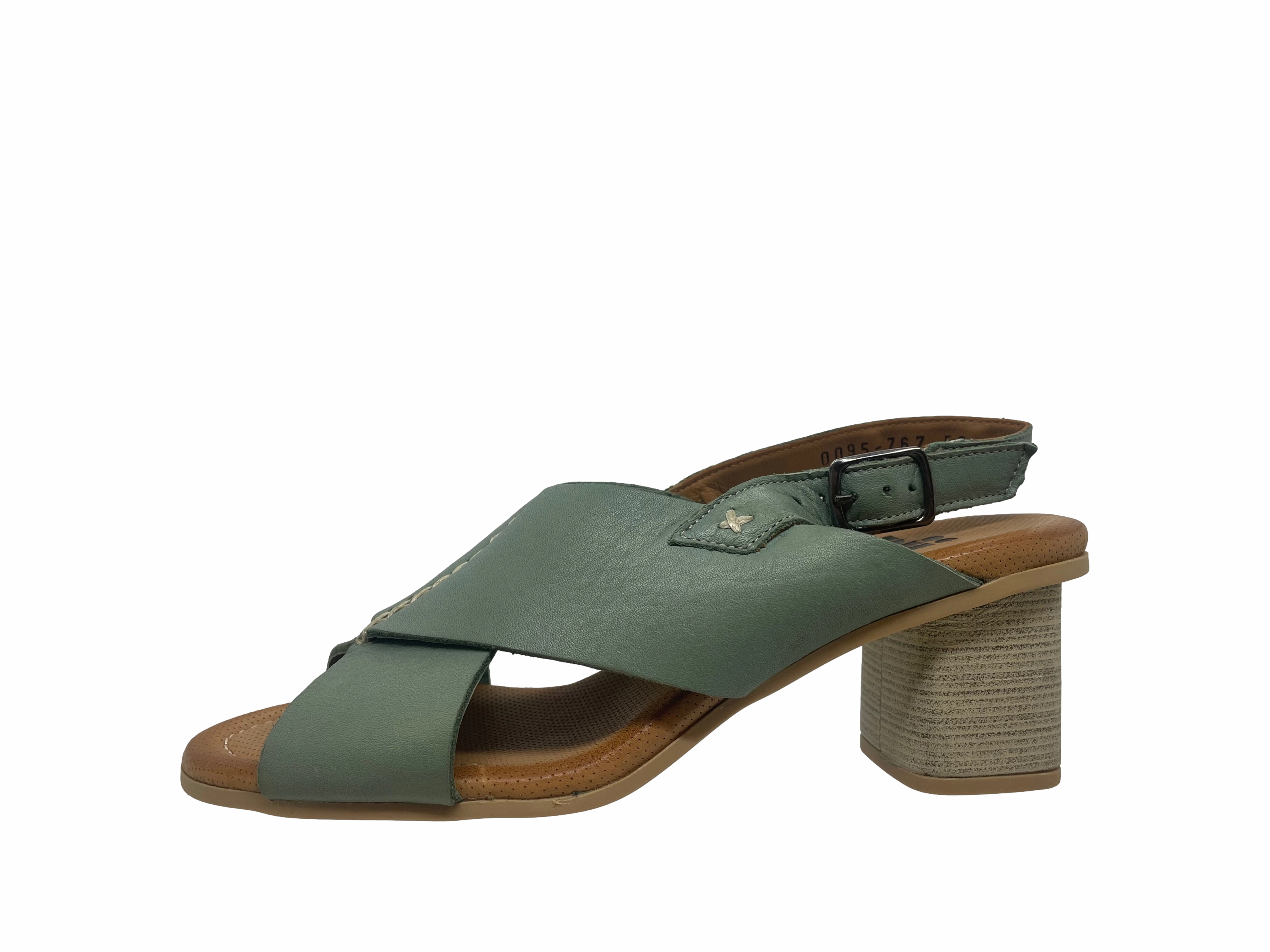 NU BY NEO PIPER Fashionable Beach Footwear pool