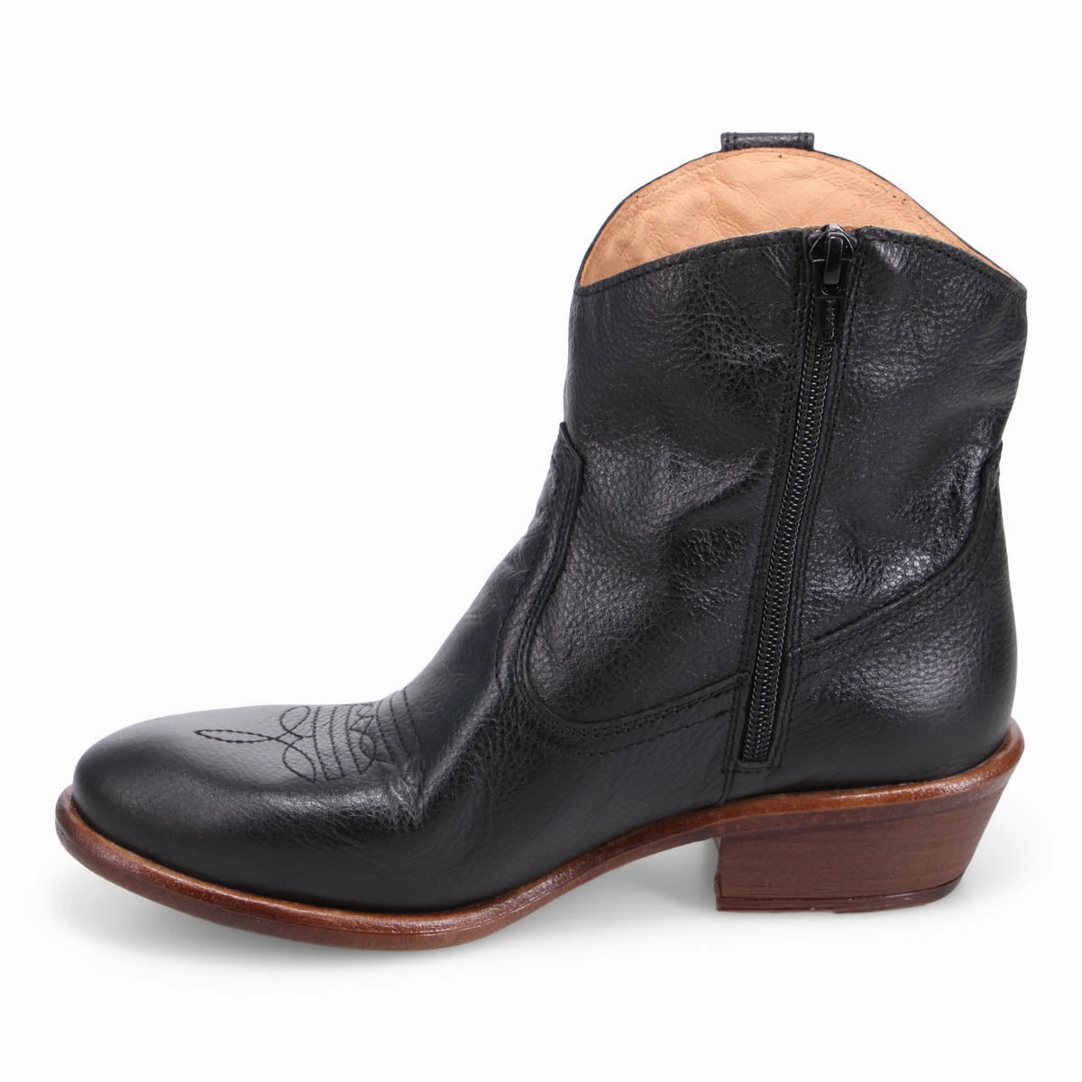 Carlitos - Black Foot Protection