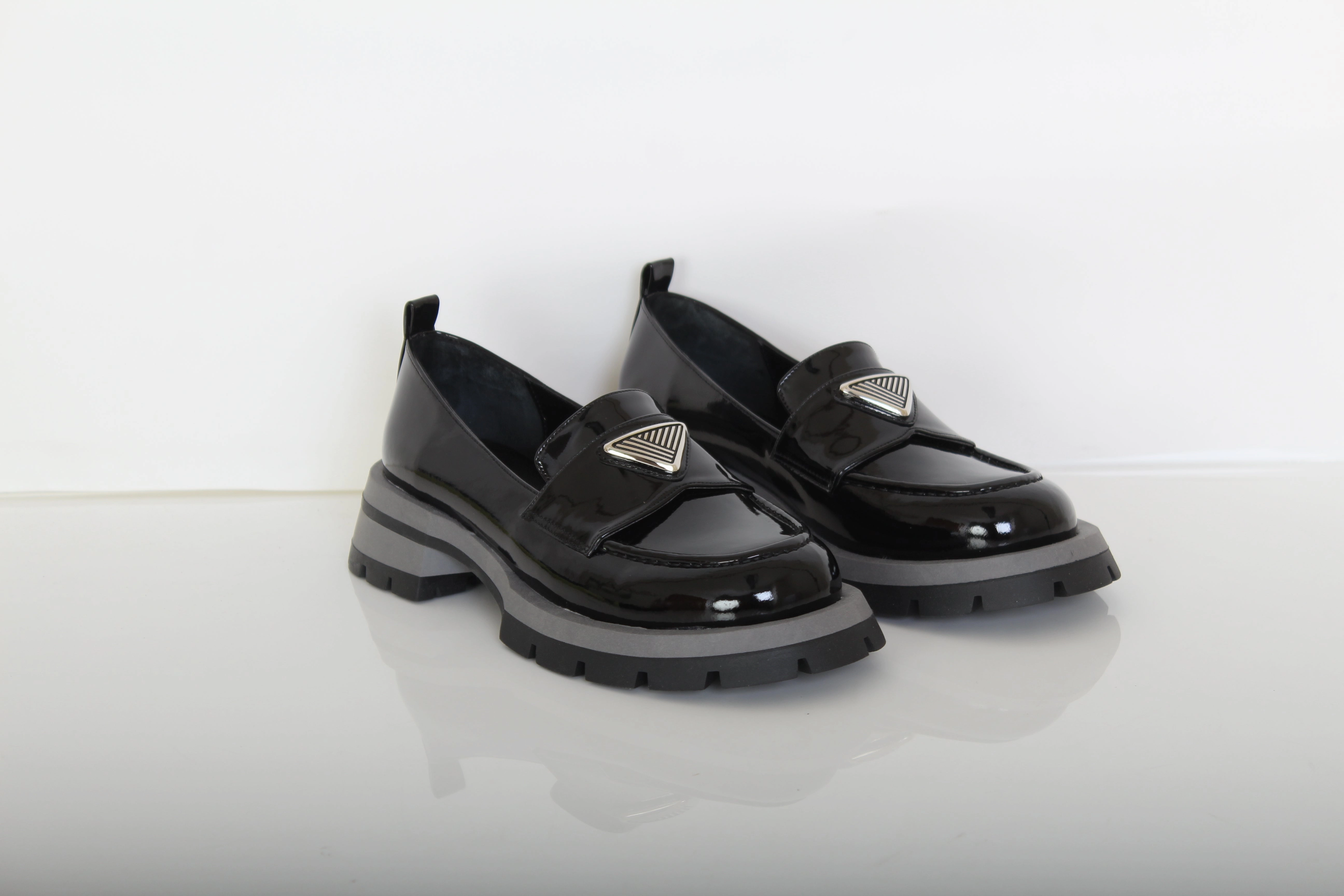 Soundproof SANDRA - Patent Loafers