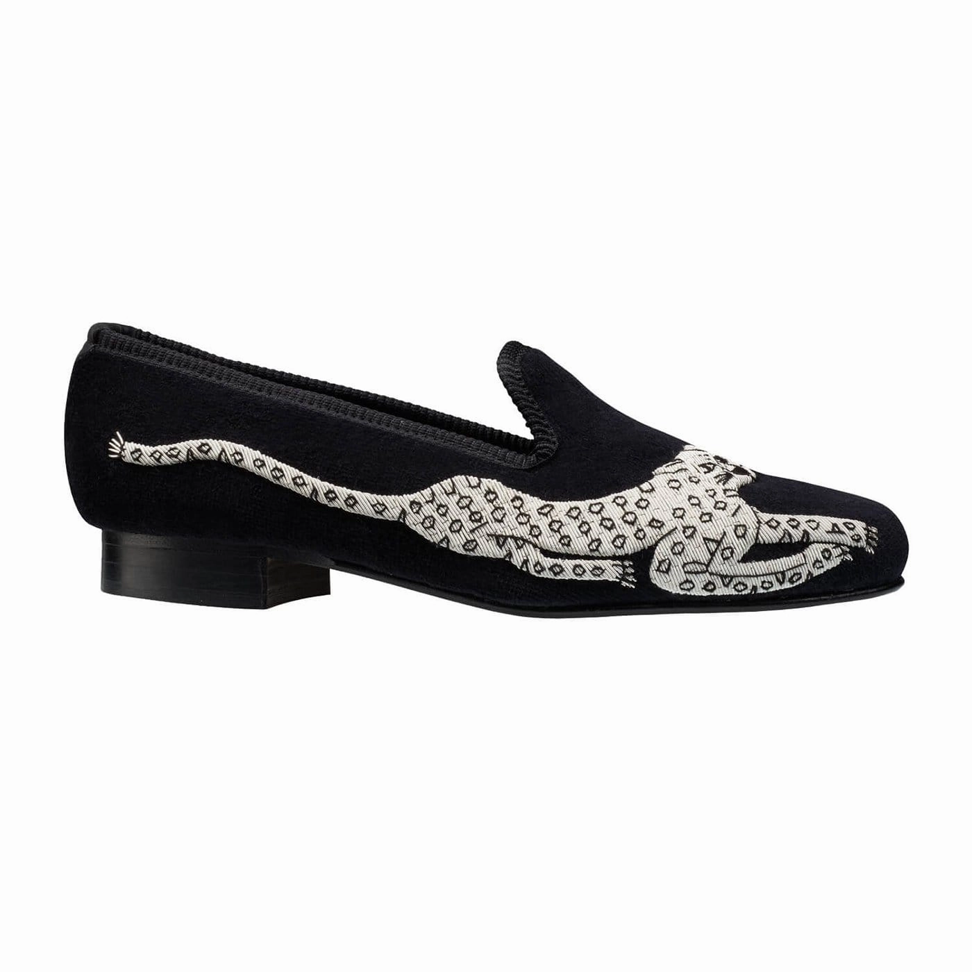 Trail Compatible Silver Leopard Black Velvet