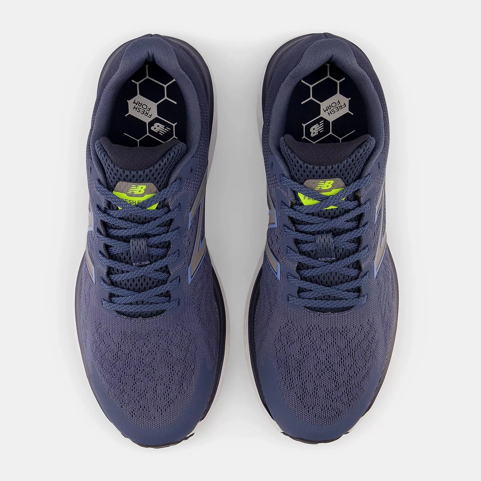 Fresh Foam 680v7 - Navy with Yellow On Trend