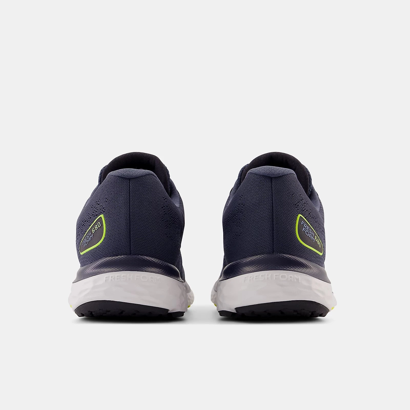 Fresh Foam 680v7 - Navy with Yellow Chic Cool
