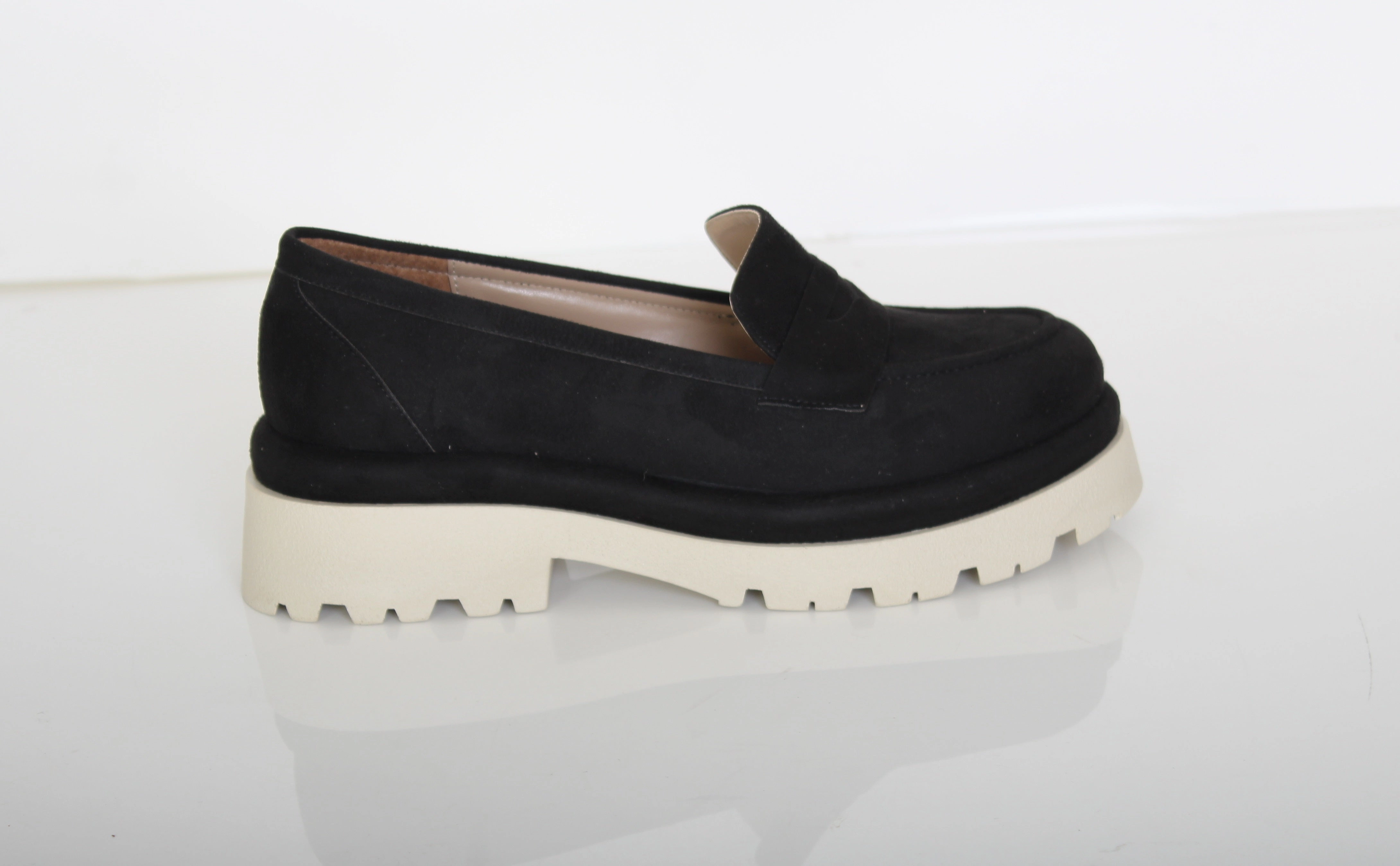 PINO VERDE - Loafers Comfortable ankle support Editorial Look