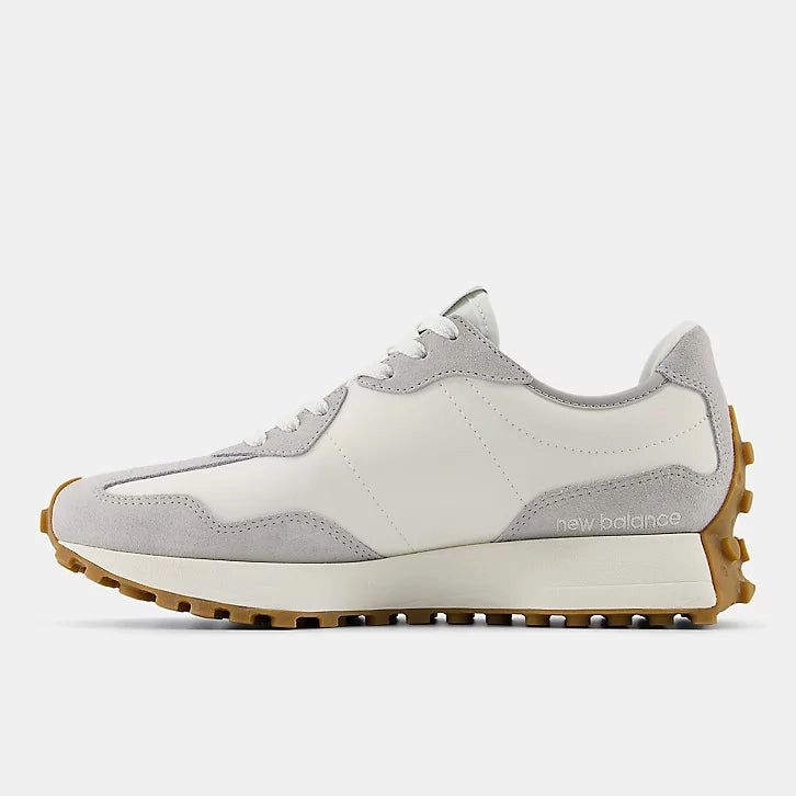 Color Pop Earth Mood 327 - Raincloud with Reflection