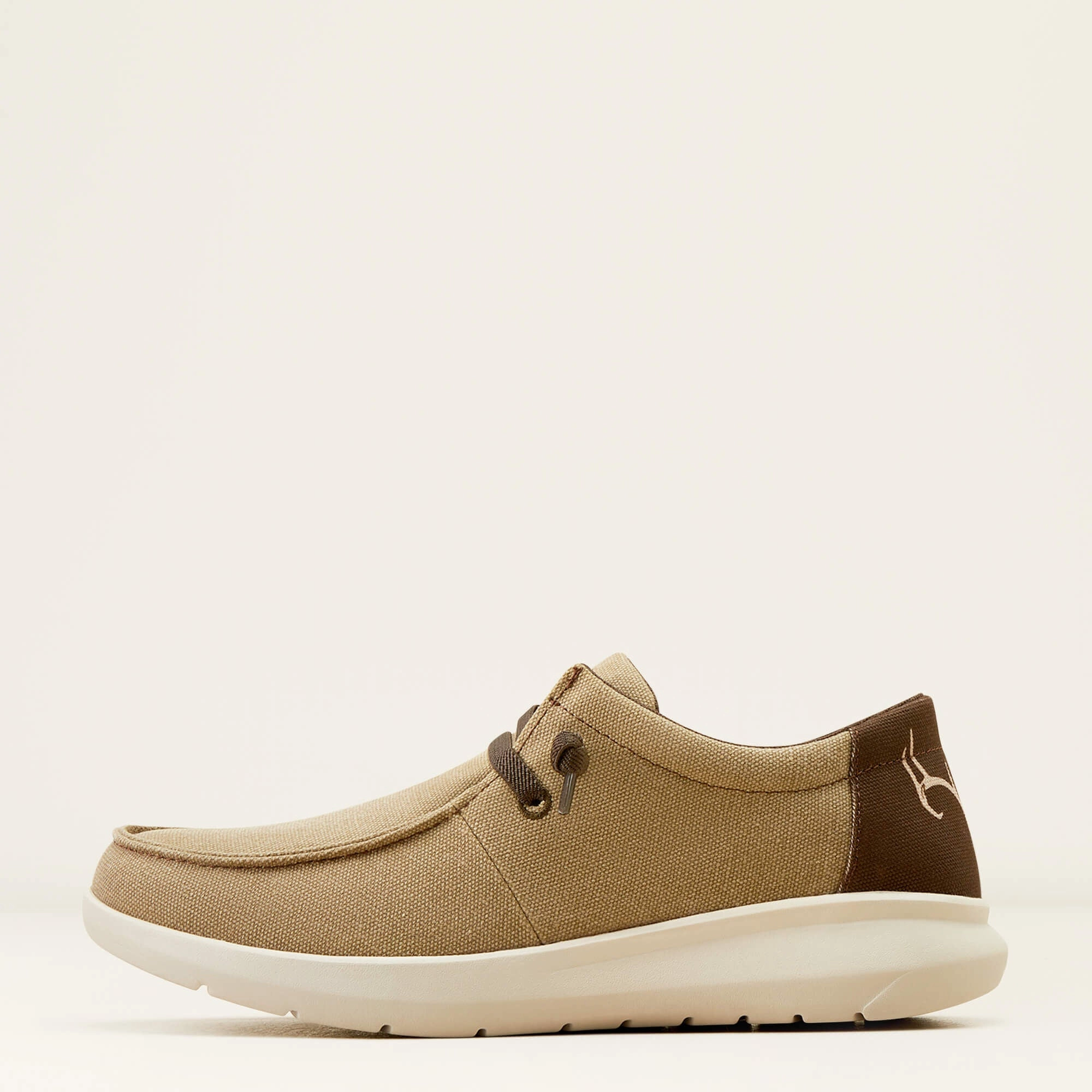 Hilo Shoe - Tan/Deerskull Strap Neutral Style