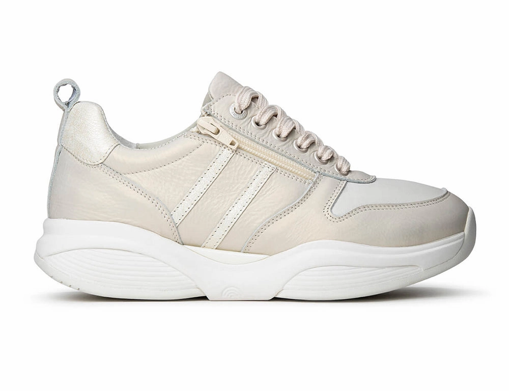 Resort Mood Womens Stretchwalker SWX3 Beige Trainers