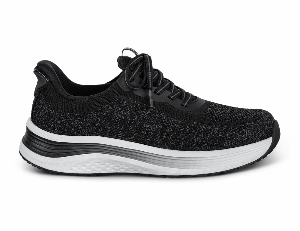 Womens Hands-Free Nira Black Trainers Good Traction